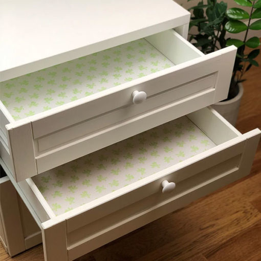 An image of the drawer with Coconut Lime Scented Drawer Liners